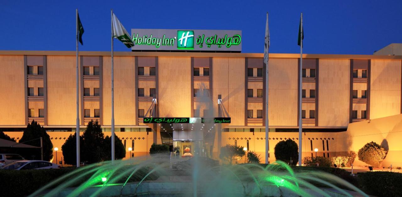 Holiday Inn Tabuk, An Ihg Hotel Buitenkant foto